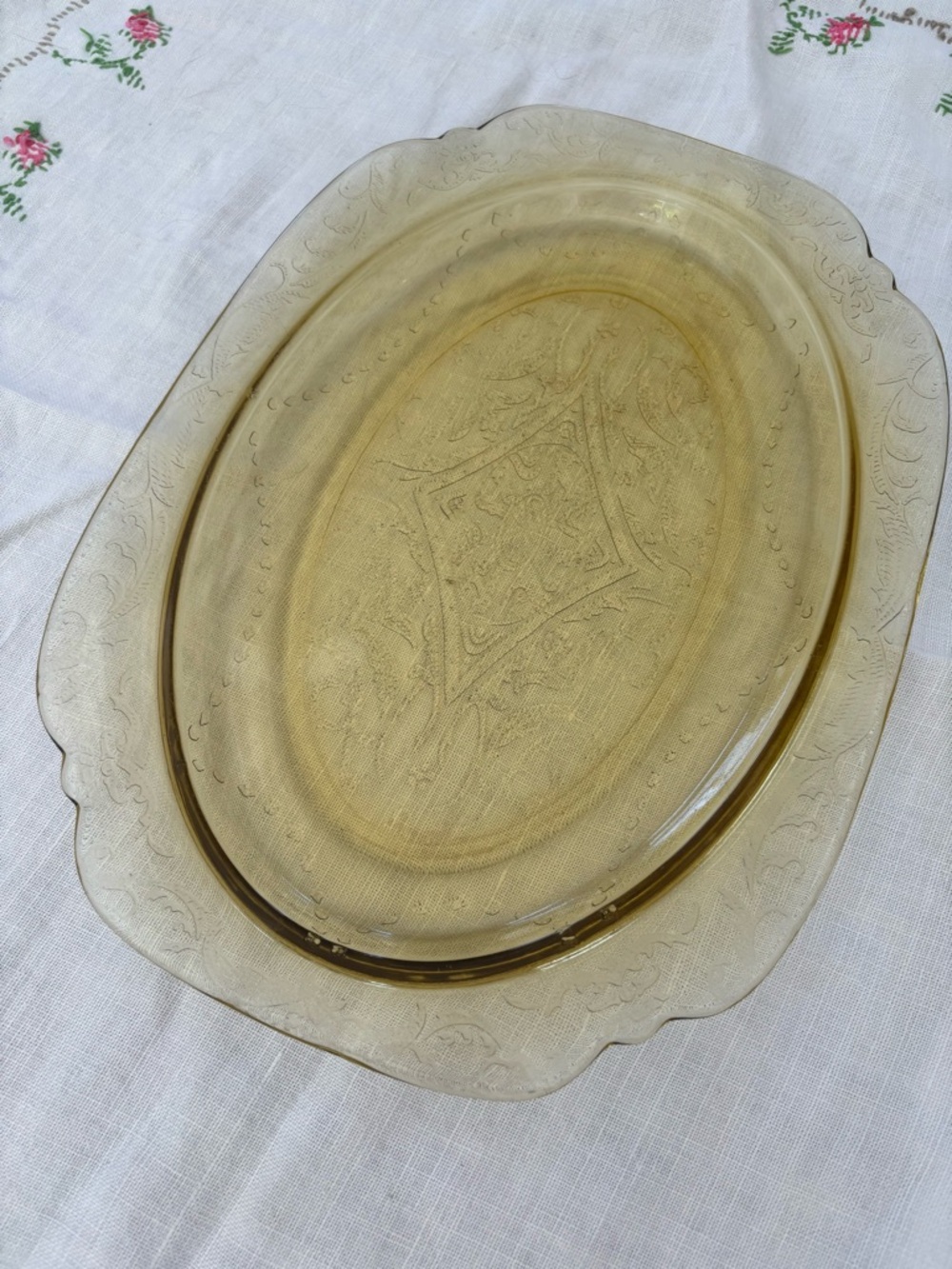 vintage Federal Glass Company platter in the Madrid Amber depression glass 1930s - Picture 3 of 7